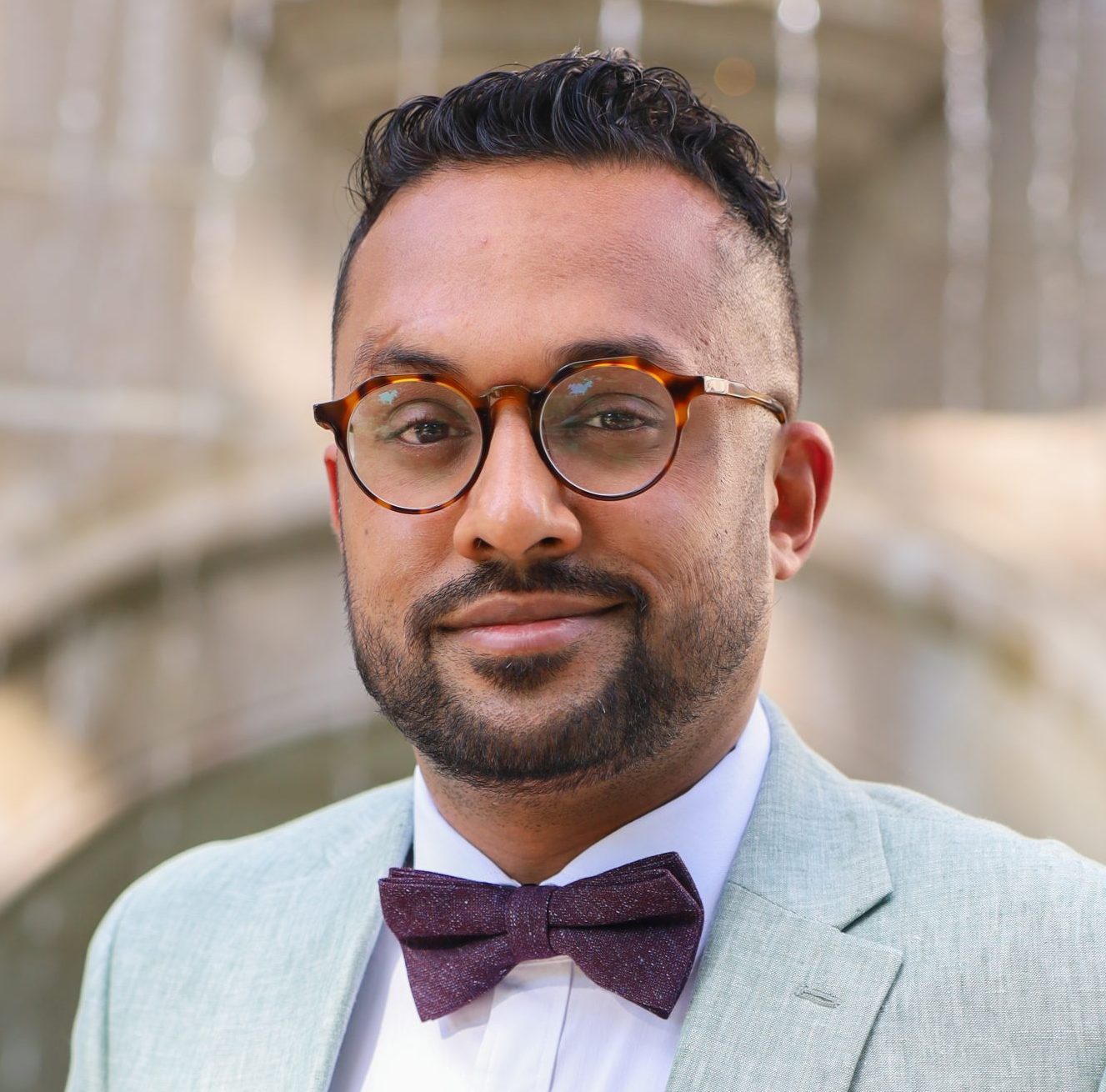 Dr. Sidharth Kannan Headshot